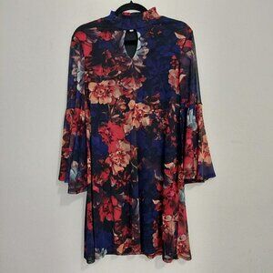 Neiman Marcus Blue Pink Floral Sheer Bell Sleeve Fully Lined Shift Dress Size 8